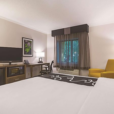 Готель La Quinta By Wyndham Atlanta Midtown - Buckhead Екстер'єр фото