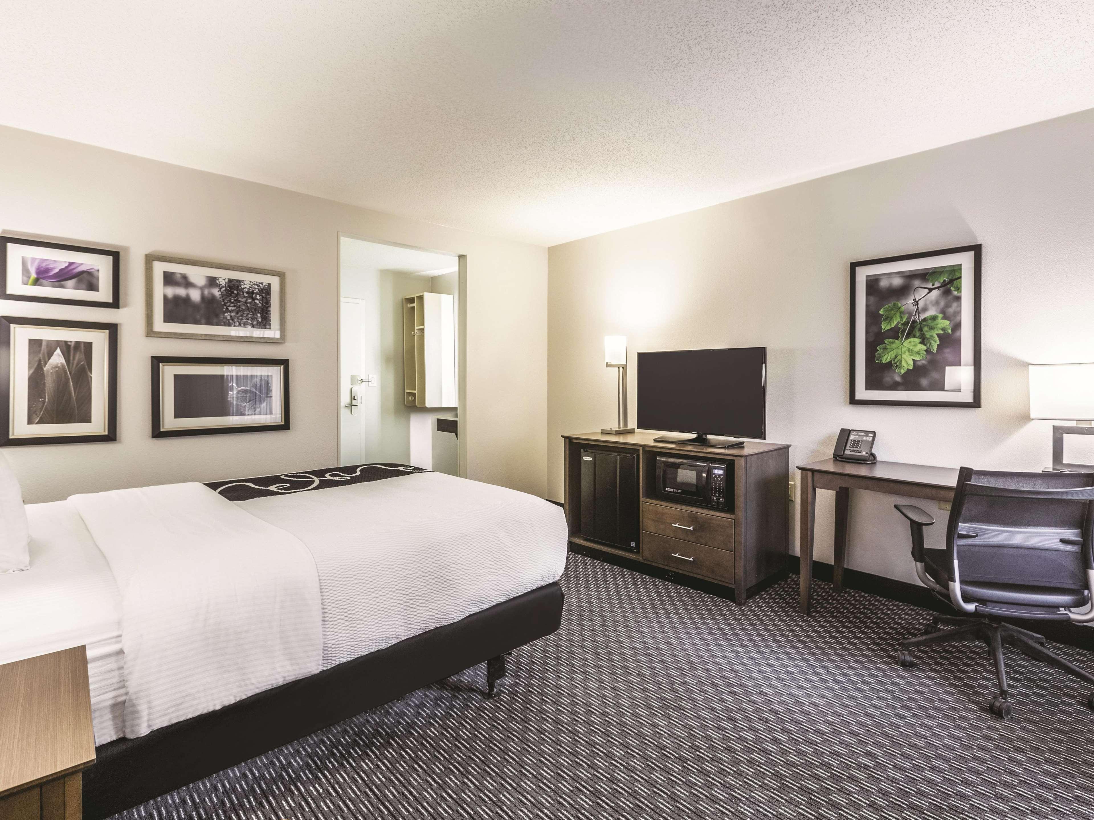 Готель La Quinta By Wyndham Atlanta Midtown - Buckhead Екстер'єр фото