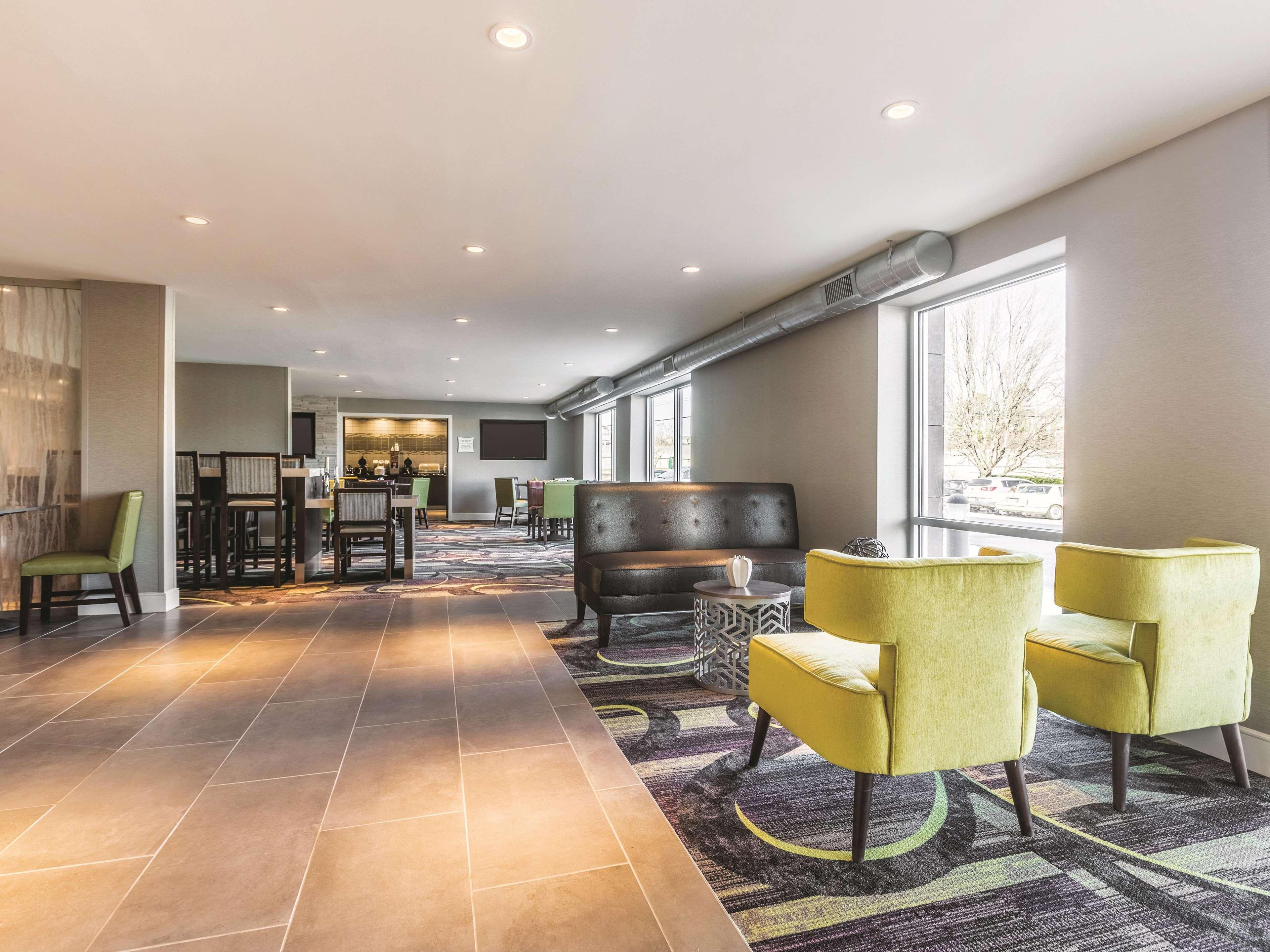 Готель La Quinta By Wyndham Atlanta Midtown - Buckhead Екстер'єр фото