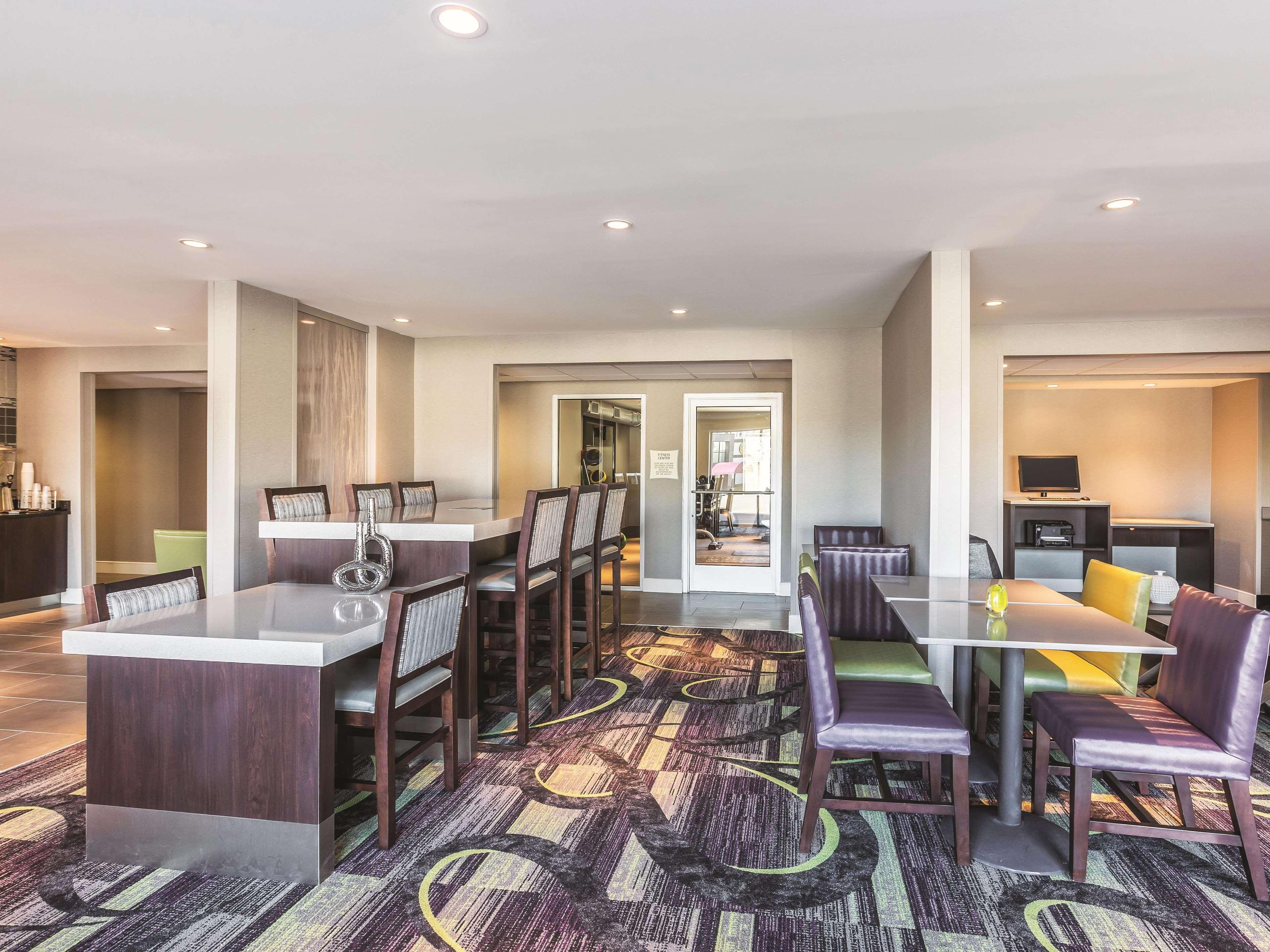 Готель La Quinta By Wyndham Atlanta Midtown - Buckhead Екстер'єр фото