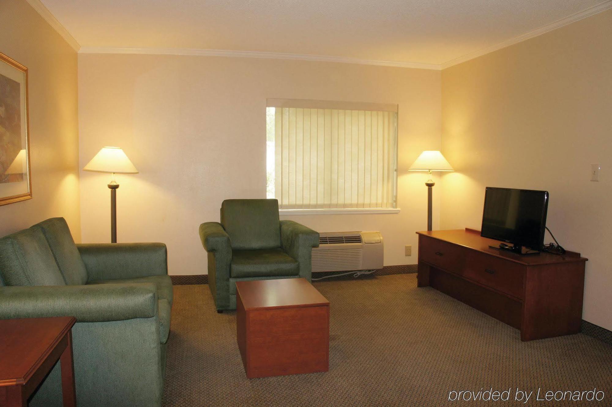 Готель La Quinta By Wyndham Atlanta Midtown - Buckhead Екстер'єр фото