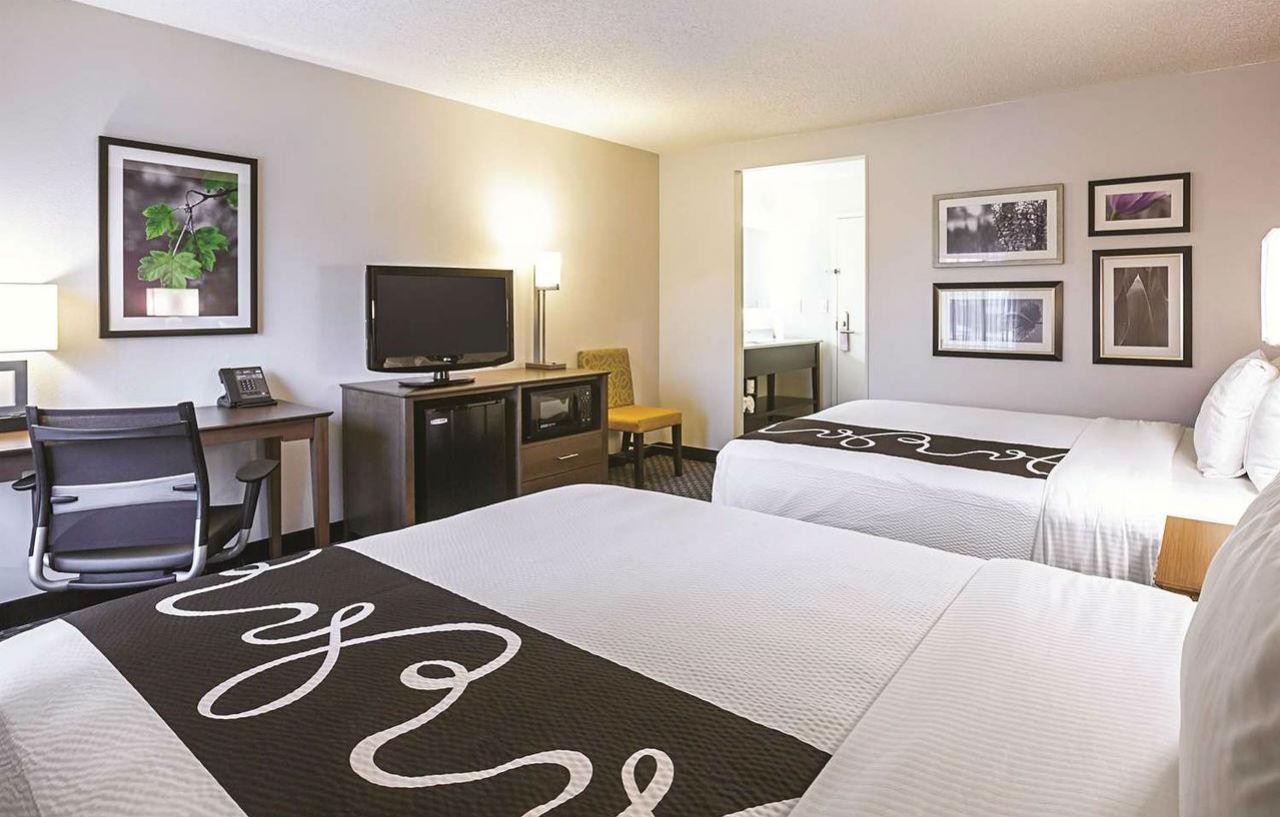 Готель La Quinta By Wyndham Atlanta Midtown - Buckhead Екстер'єр фото